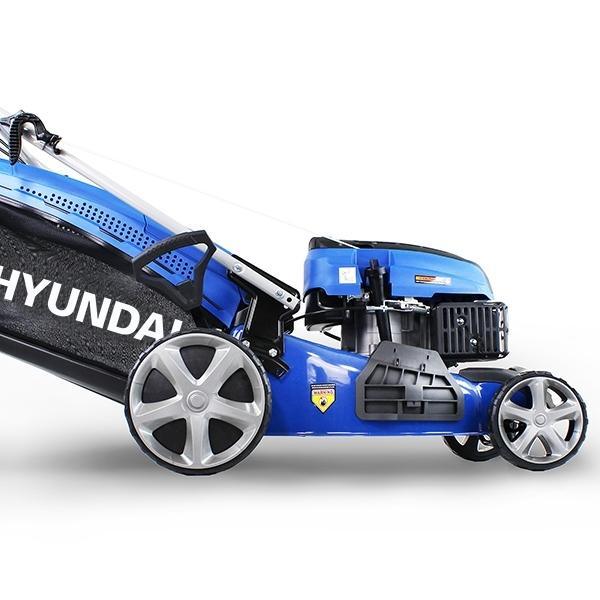 Hyundai Self-Propelled Petrol Lawnmower | Hyundai 18"/46cm 139cc | 3 Year Platinum Warranty