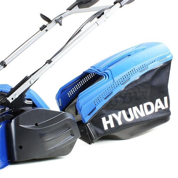 Hyundai Self-Propelled Petrol Roller Lawnmower | Hyundai 19"/48cm 139cc | 3 Year Platinum Warranty