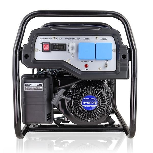 Hyundai Recoil Start Site Petrol Generator | Hyundai 2.2kW / 2.75kVa* | 3 Year Platinum Warranty